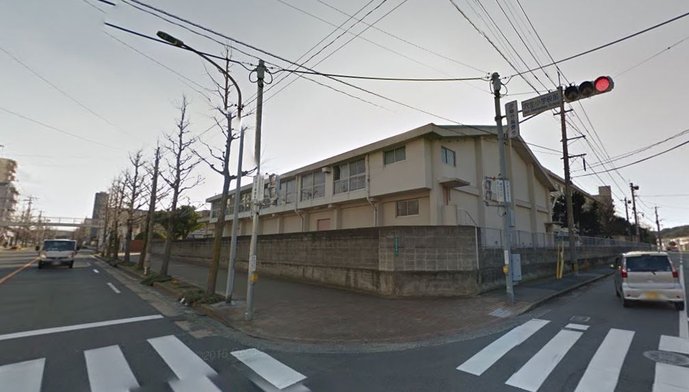 VENT CREST 小学校