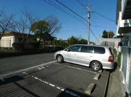 パレスサンノゼ 駐車場