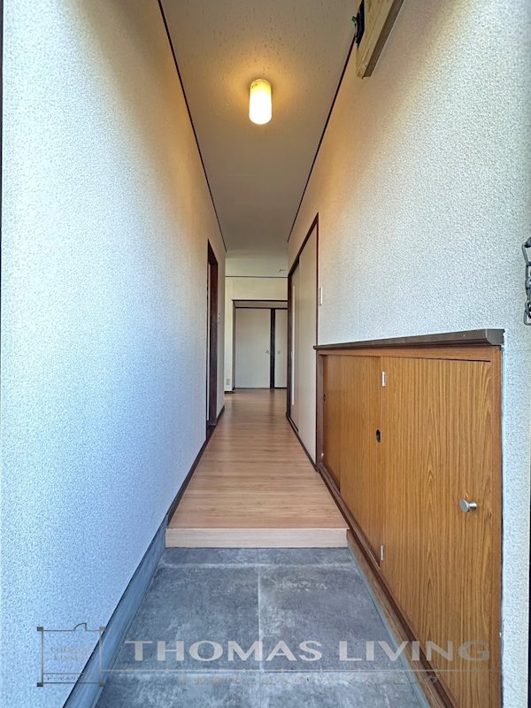 オアシス中井 玄関
