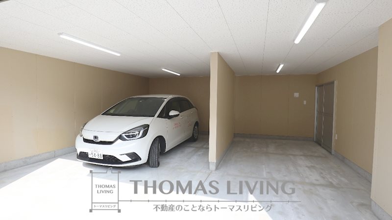 ギャラン中間 D棟 駐車場