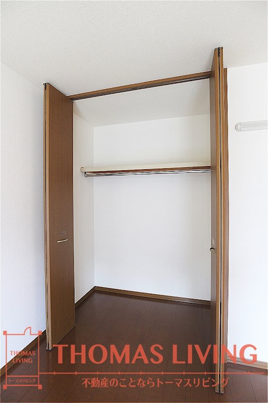 クレール塚の原 A棟  収納