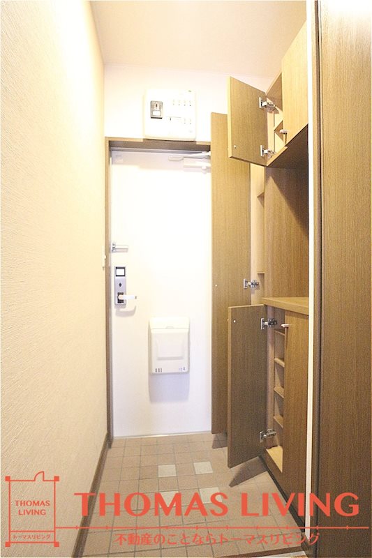 パレス菊入 玄関