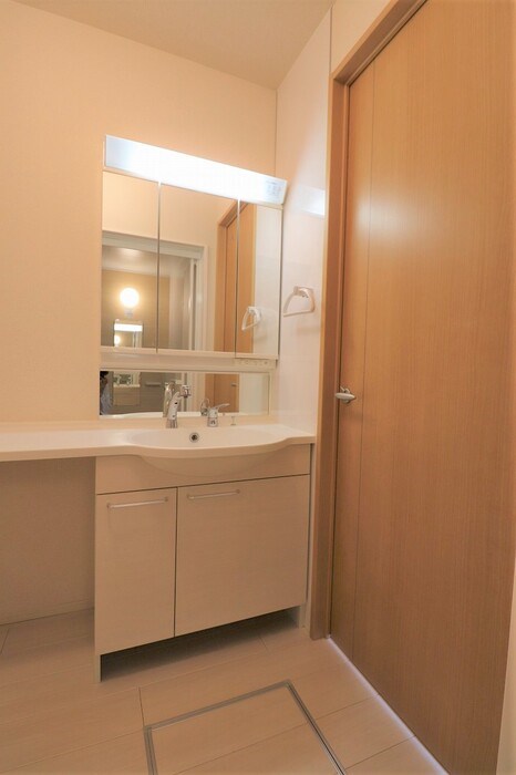 エスポワール祇園Ｂ棟  洗面所