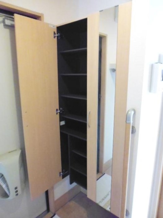 エスポワール祇園Ｂ棟  玄関