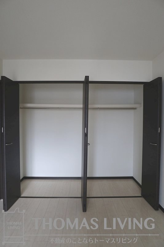エルソル茶屋町  収納