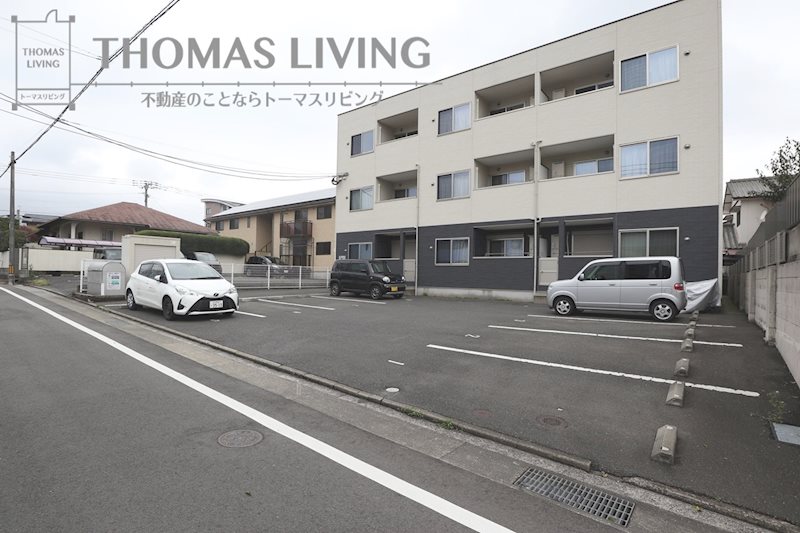 エルソル茶屋町  駐車場