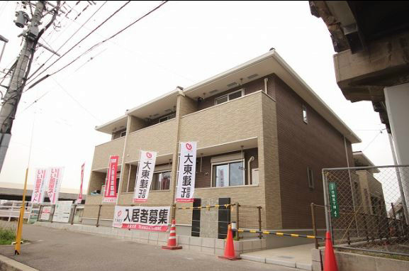 ウエスト アヴェニュー B棟 外観