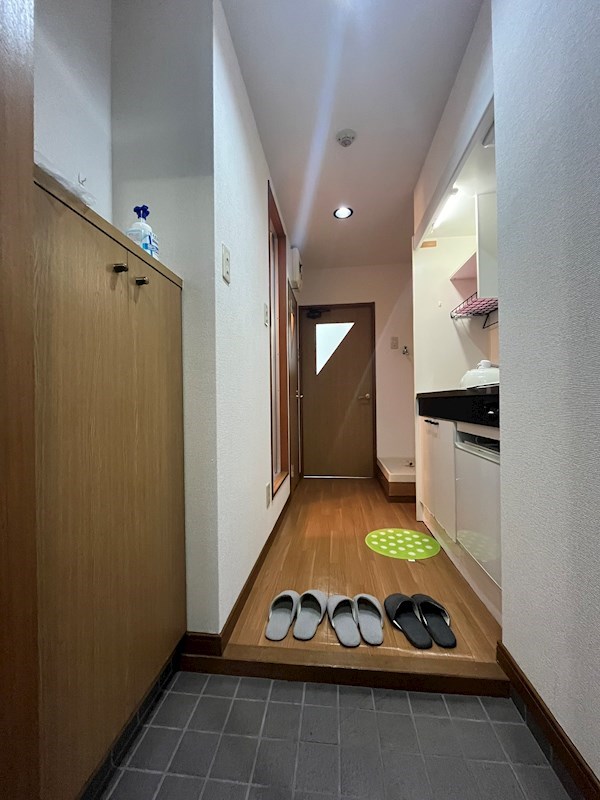 ＫＭマンション産医大前 玄関