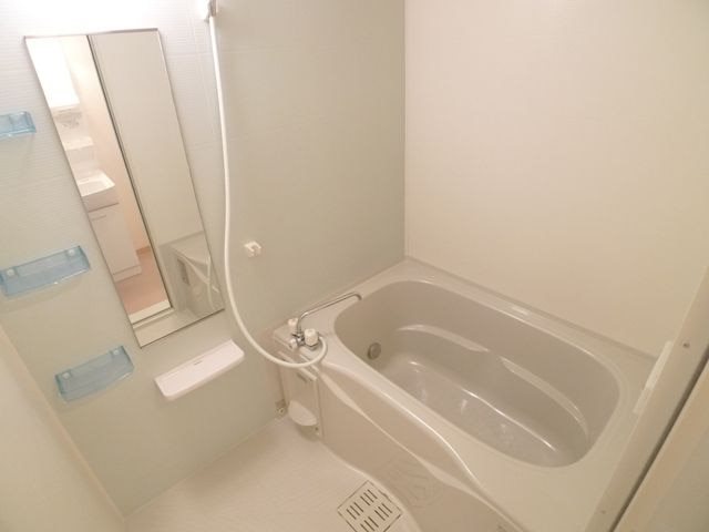 ファイン若松 B棟 風呂画像