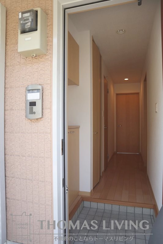 カーザ上の原 A棟 玄関