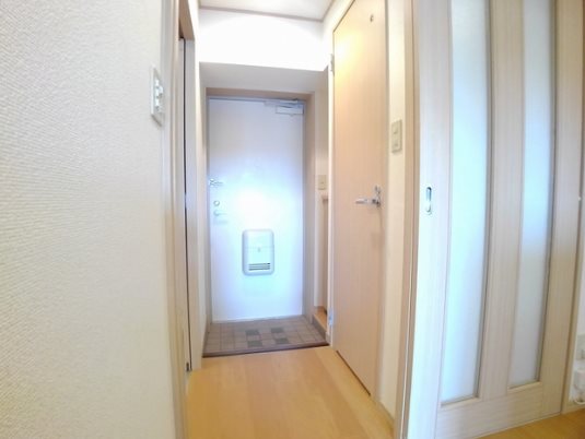 グレイスガーデン岬の山 玄関