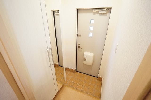 大内ガーデンヒルズ 玄関