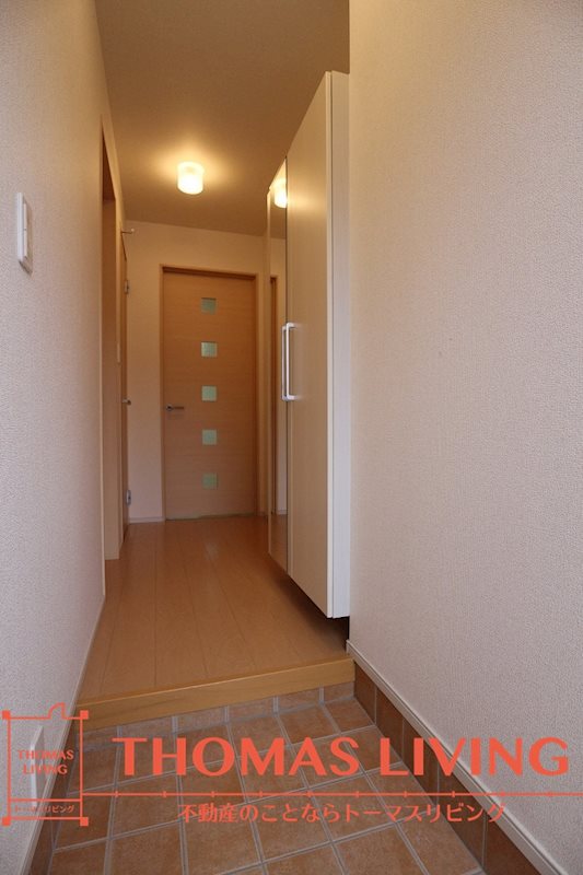 フィデール建郷 玄関