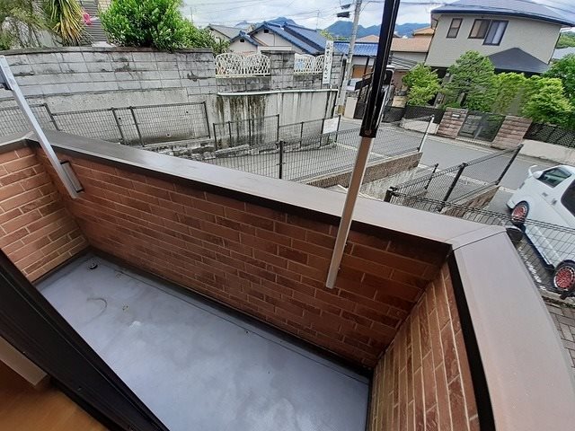 スリーワンスリーヒルズD ベランダ