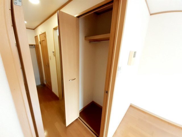ヴィラージュD 収納