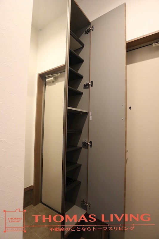 BOX海老津ステーション 玄関