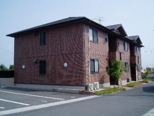 パインテールⅡ 202号室 外観