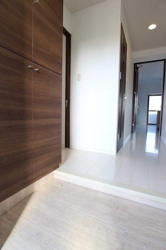 THE SQUARE・Suite Residence 玄関