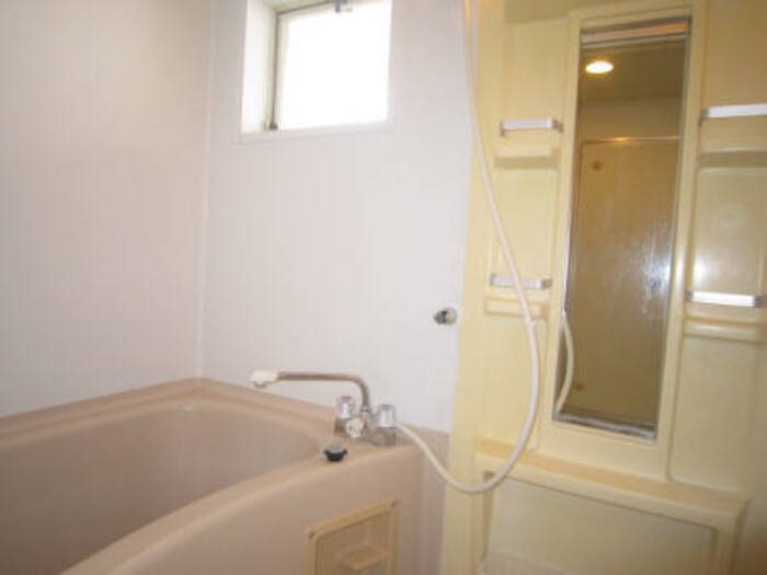 グランディール行橋　C棟 風呂画像