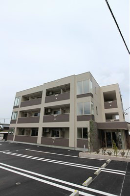 プランタン伊崎 203号室 外観