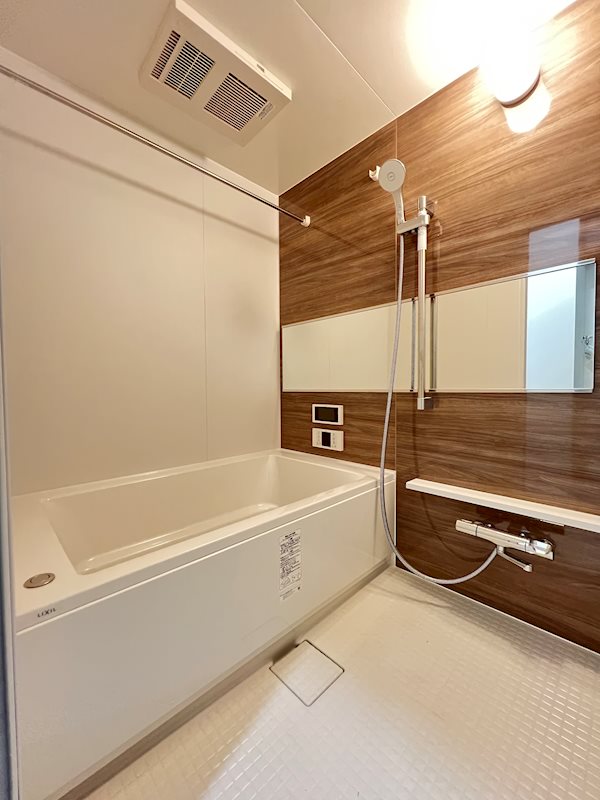 THE SQUARE Glory Residence 風呂画像