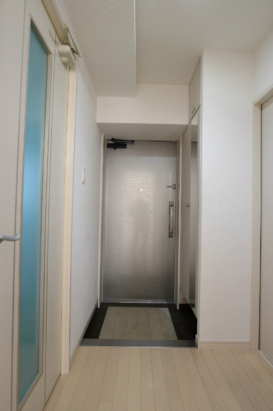フェルト127 玄関