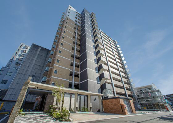 総戸数140世帯。大型高級賃貸です。周辺環境も整っています。