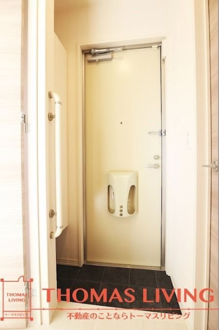メゾンプランタニエール ドゥ  玄関