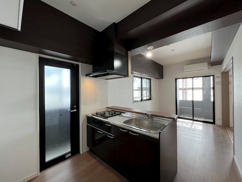 THE SQUARE Glory Residence キッチン