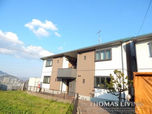 駐車場も広い物件です。