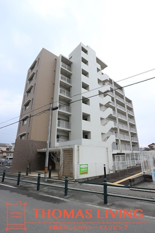 秋桜中間 外観写真