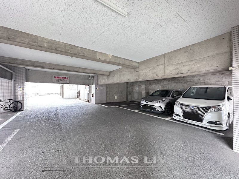第17共立ビル 駐車場