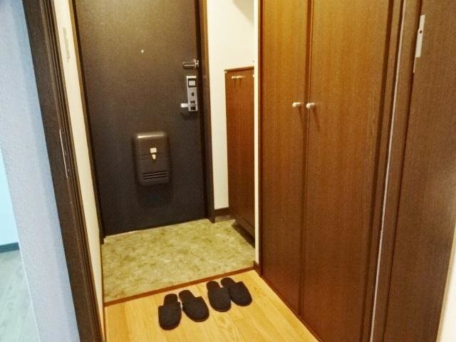 エトワールユウキ 玄関
