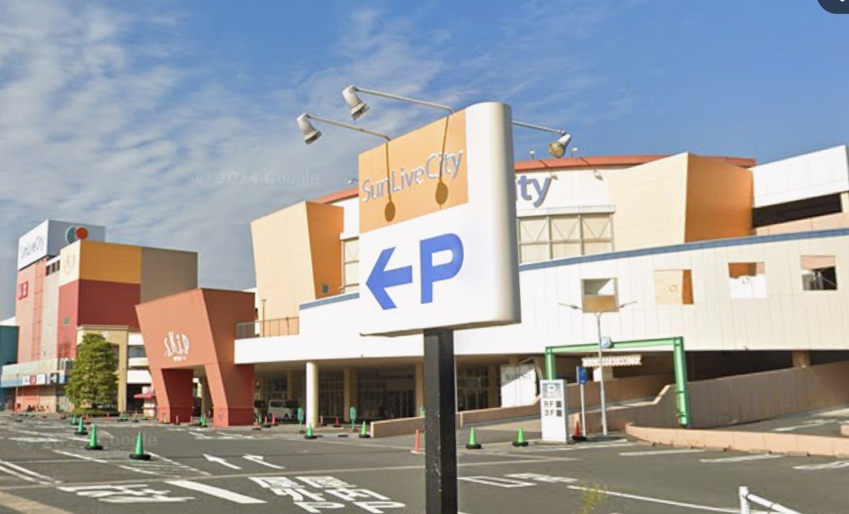 Excel Garage 小倉南　A棟 スーパー