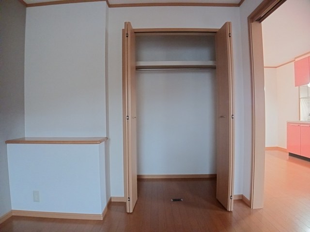 ファミーユK　B 収納