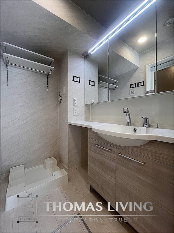 D-ROOM前田 洗面所
