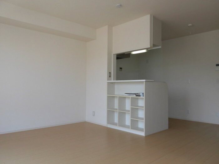 ウィングランデMⅡ　B棟 リビング