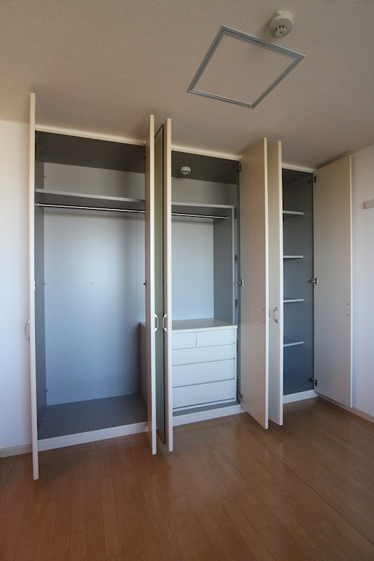 アンジュ・フォンティーヌ 収納