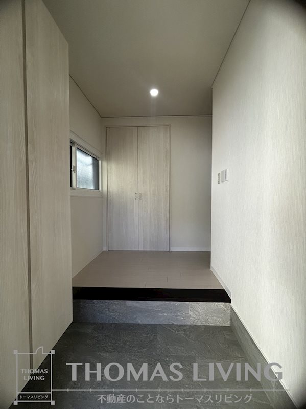 力丸町戸建 玄関