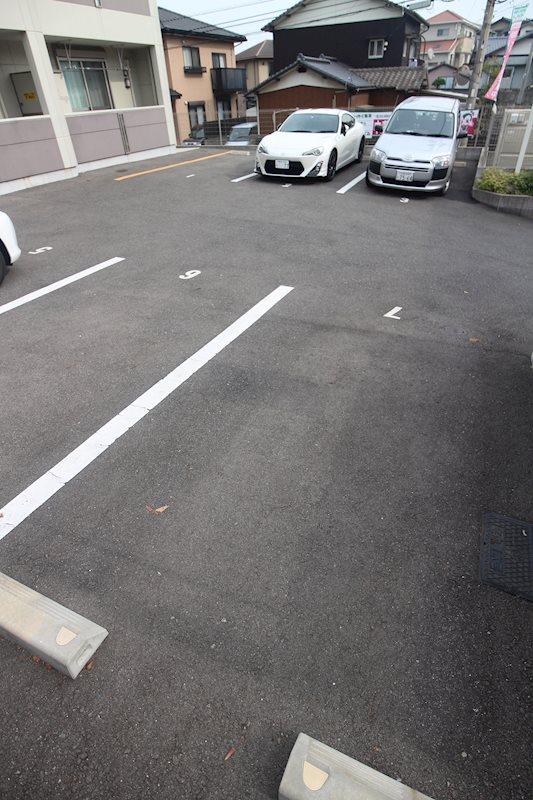 ＢＭ　ＧＡＲＤＥＮ  駐車場