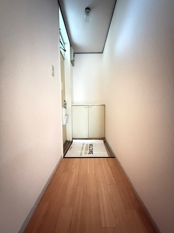 グランディール志井 玄関