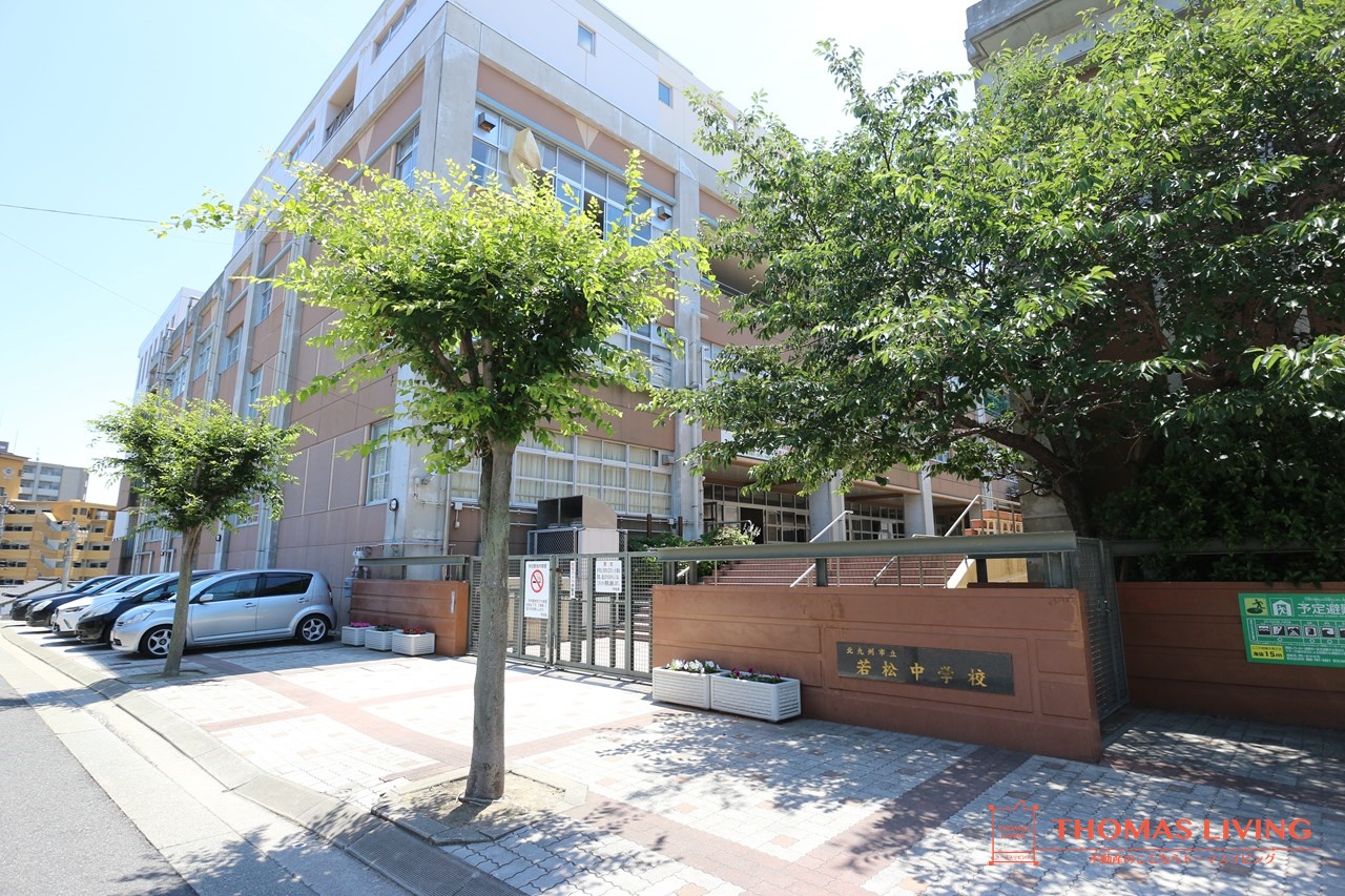 クラシオン白山 1棟 中学校