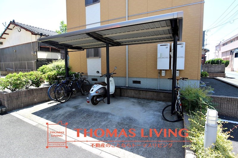 シャーメゾン吉田　A棟  エントランス