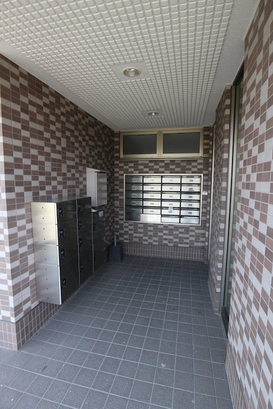 クレール長尾Ⅱ エントランス