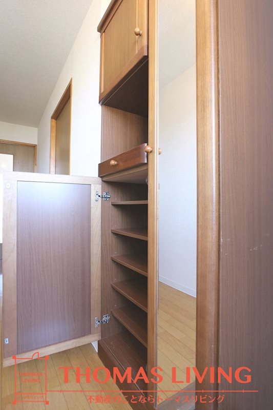 サンローゼ本城東 収納