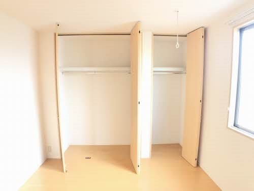 シャーメゾン・ヴァン　A棟 収納