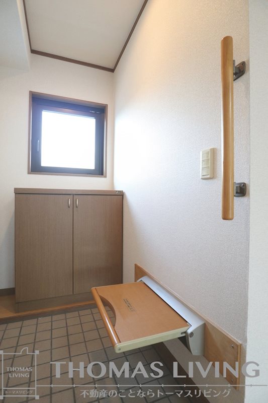 コンフォート高見 玄関
