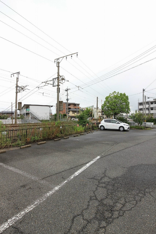 サンシャイン上塚通り 駐車場
