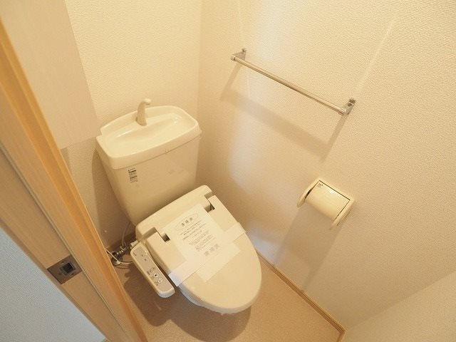 エール湯川　Ｂ棟  トイレ
