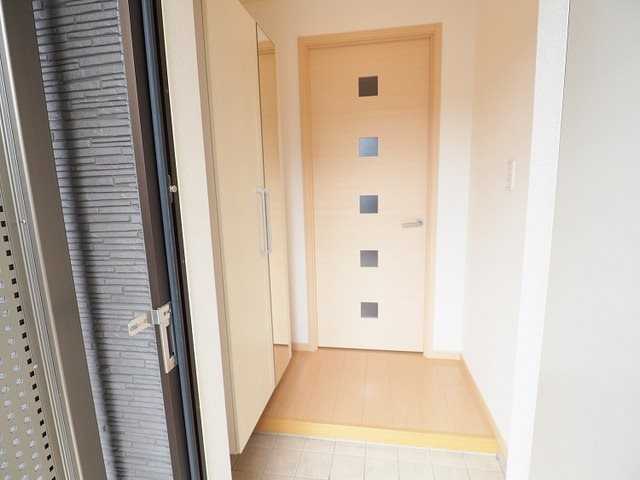 エール湯川　Ｂ棟  玄関